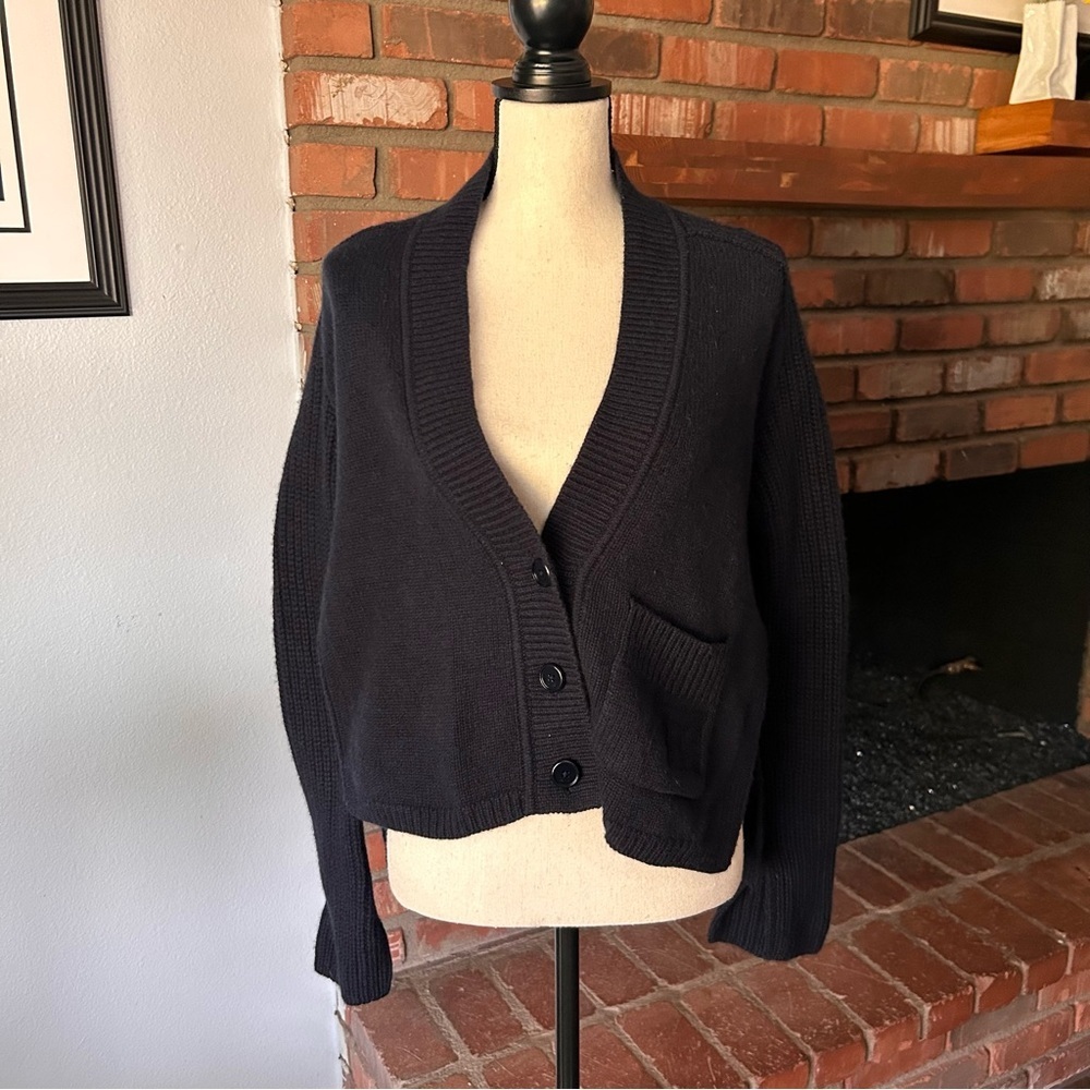 Bogner Caroline Wool & Cashmere Cardigan in Navy Blue Sz 5 - Picture 2 of 9